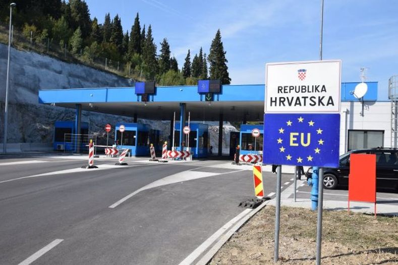Zbog svinjske kuge Hrvatska pojačala kontrolu na granicama