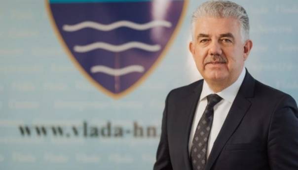Zbog tehnikalija produljuje se agonija naših poduzetnika
