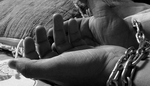 Zbog trgovine ljudima u Crnoj Gori pritvoreno osam osoba