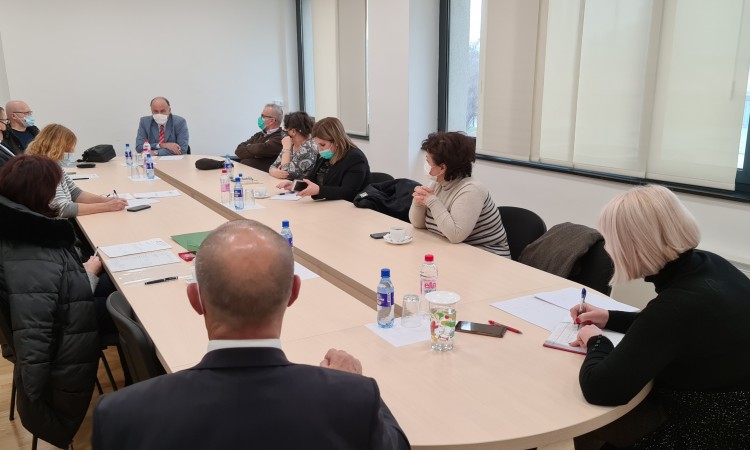 ZDK: Krizni štab preporučio da se đaci vrate u školske klupe