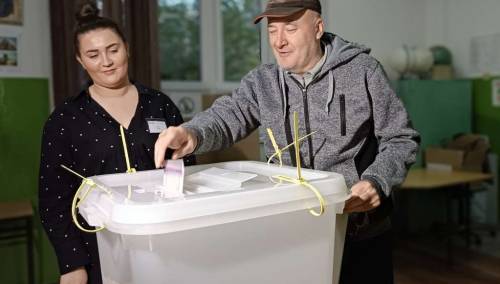 ZDK: Otvorena biračka mjesta, s pravom glasa 328.411 glasača
