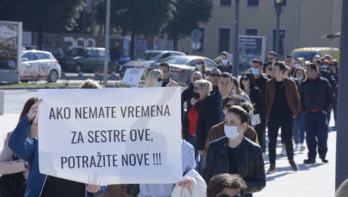 Medicinarima u HNK zabranjen protest, ali mogu šetati