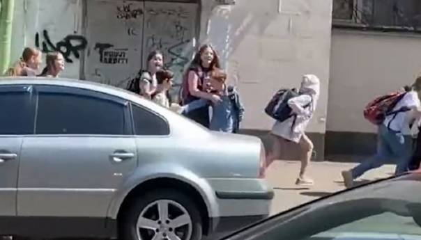 Zelenska: Djeca vrište i trče u zaklon uz zvukove eksplozija