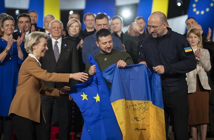 Zelenski: Cilj sankcija EU prema Rusiji je blokada obnove njihove vojske