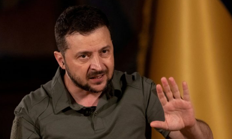 Zelenski danas putuje u Veliku Britaniju na sastanak sa premijerom Sunakom