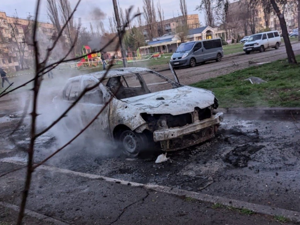 Zelenski: Danas se razgovara samo raketama