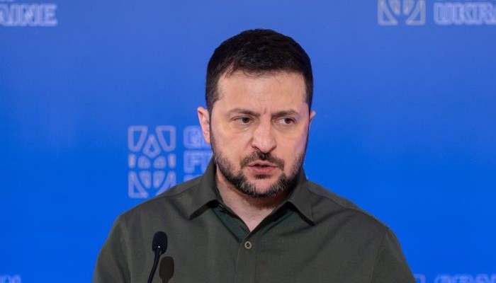 Zelenski: Nekad su nas htjeli uništiti glađu, sada tamom i hladnoćom