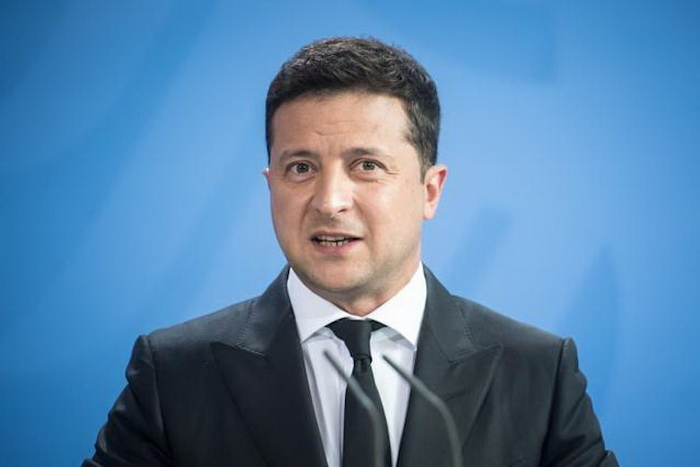 Zelenski obećao da će učiniti sve da vrati Krim