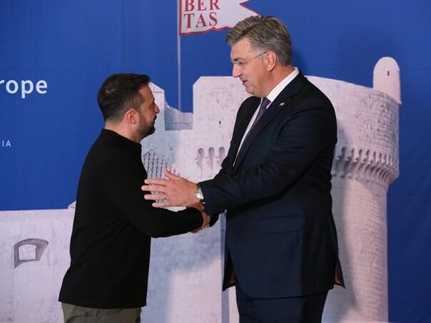 Zelenski odlikovao Plenkovića i Grlića Radmana