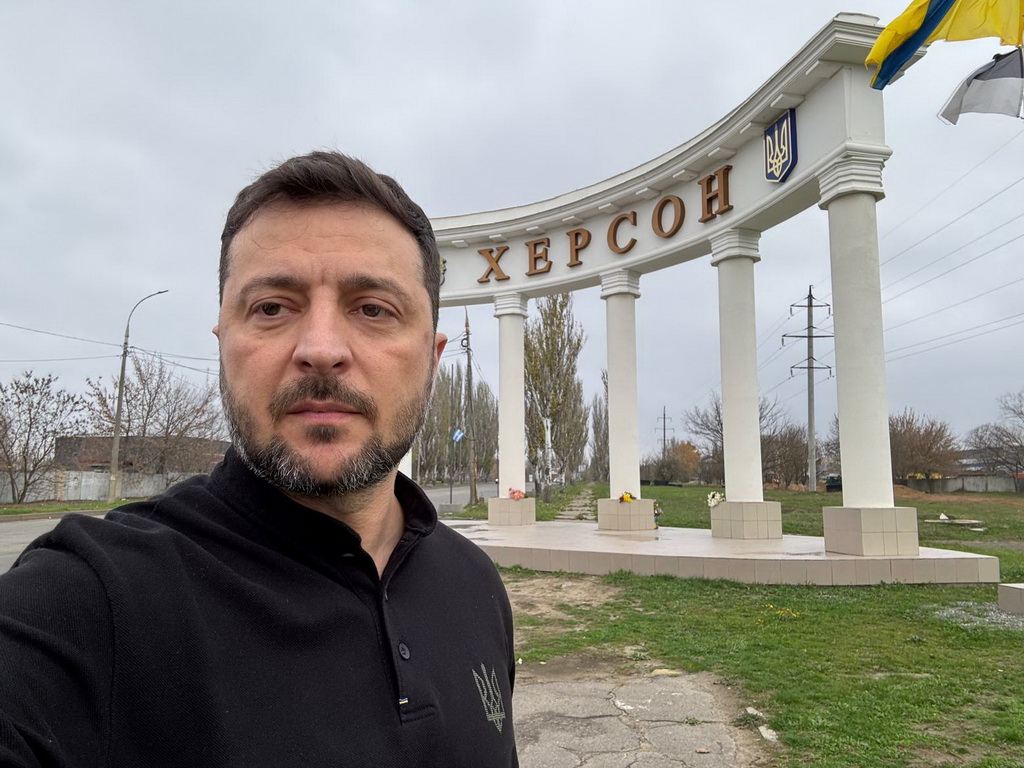 Zelenski posjetio Herson na treću godišnjicu ponovnog zauzimanja grada