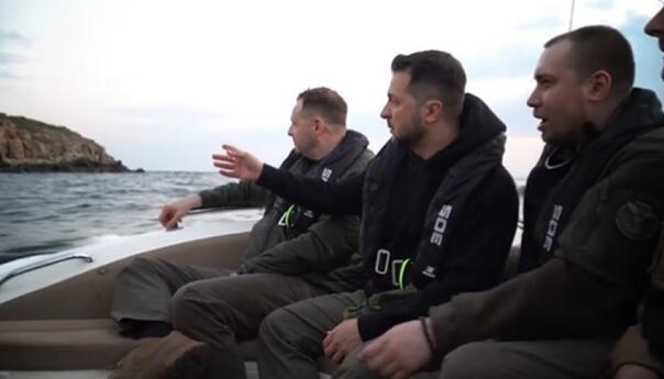 Zelenski posjetio Zmijski otok