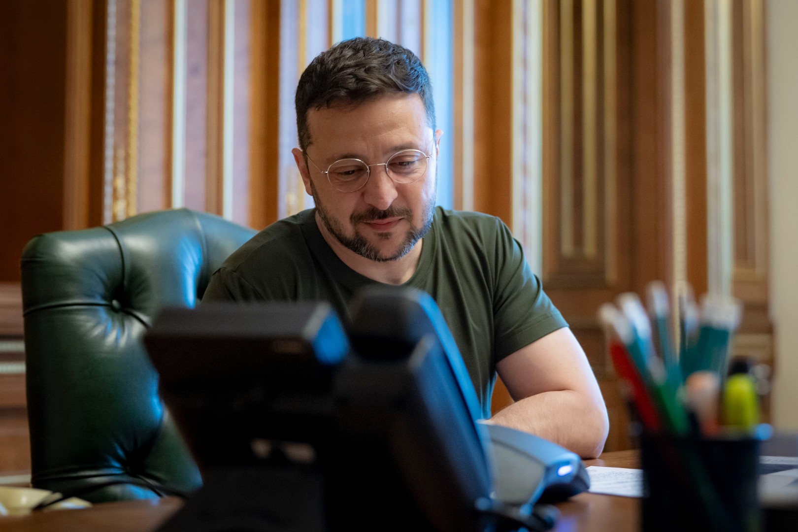 Zelenski razgovarao s papom Lavom XIV: Ukrajina traži pomoć Vatikana