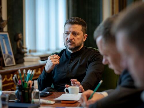 Zelenski: Rusija kupuje vrijeme za nastavak rata u Ukrajini