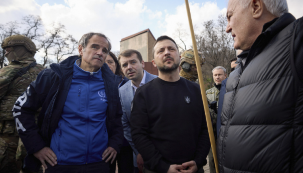 Zelenski: Rusija nuklearku Zaporožje 'drži taocem'