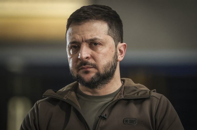 Zelenski smijenio komandira združenih snaga Ukrajine