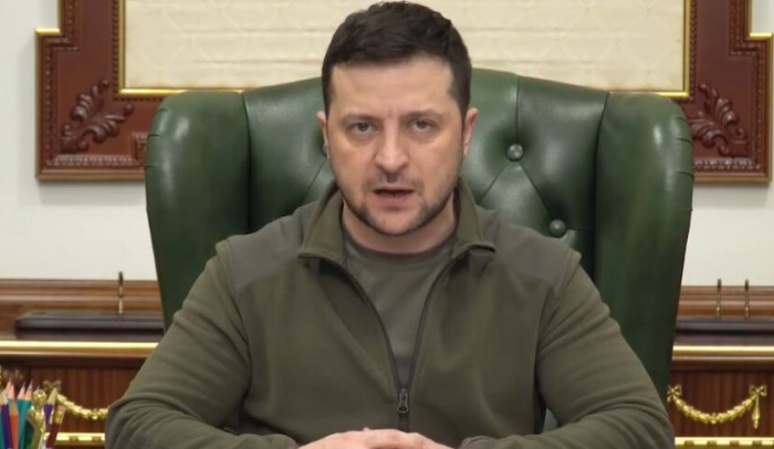 Zelenski: U Ukrajini je blokirano 25 miliona tona žitarica