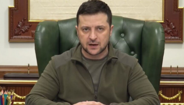 Zelenski: U Ukrajini je blokirano 25 miliona tona žitarica