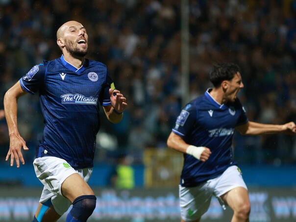 Željezničar dočekuje fenjeraša, Široki gostuje Slogi