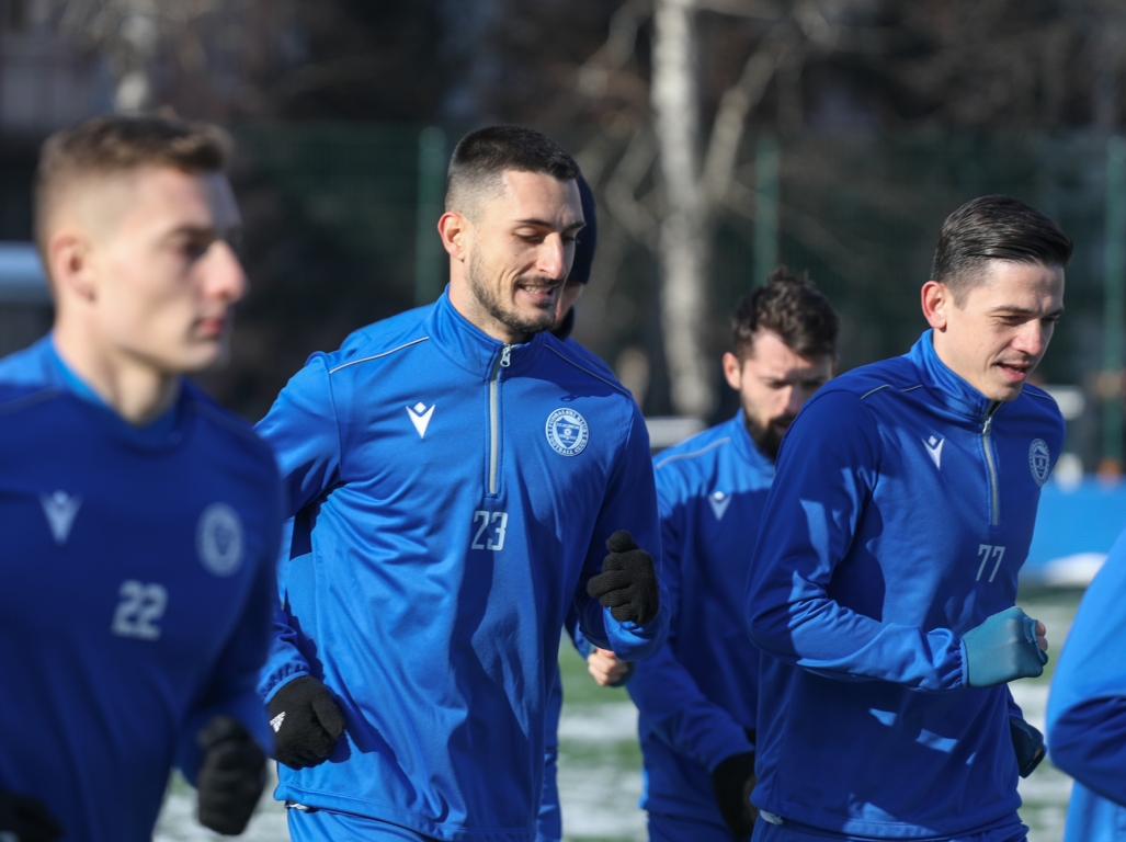 Željezničar odradio prvi trening, Akrapović upoznao fudbalere