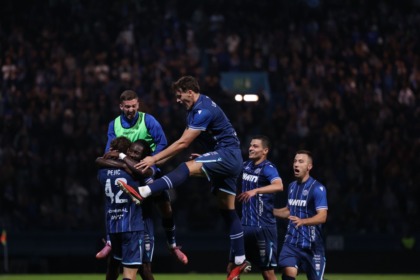 Željezničar poveo 2:0 protiv Zrinjskog!