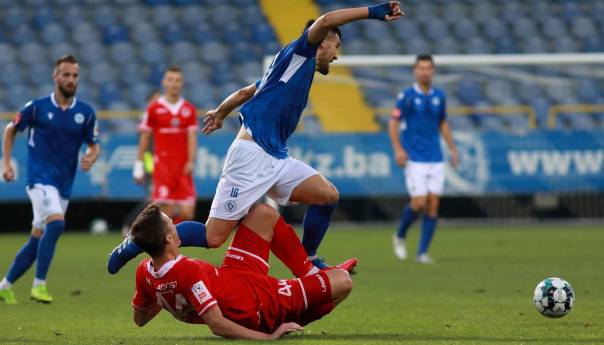 Željezničar protiv Mladosti na Grbavici, Zrinjski domaćin Radniku