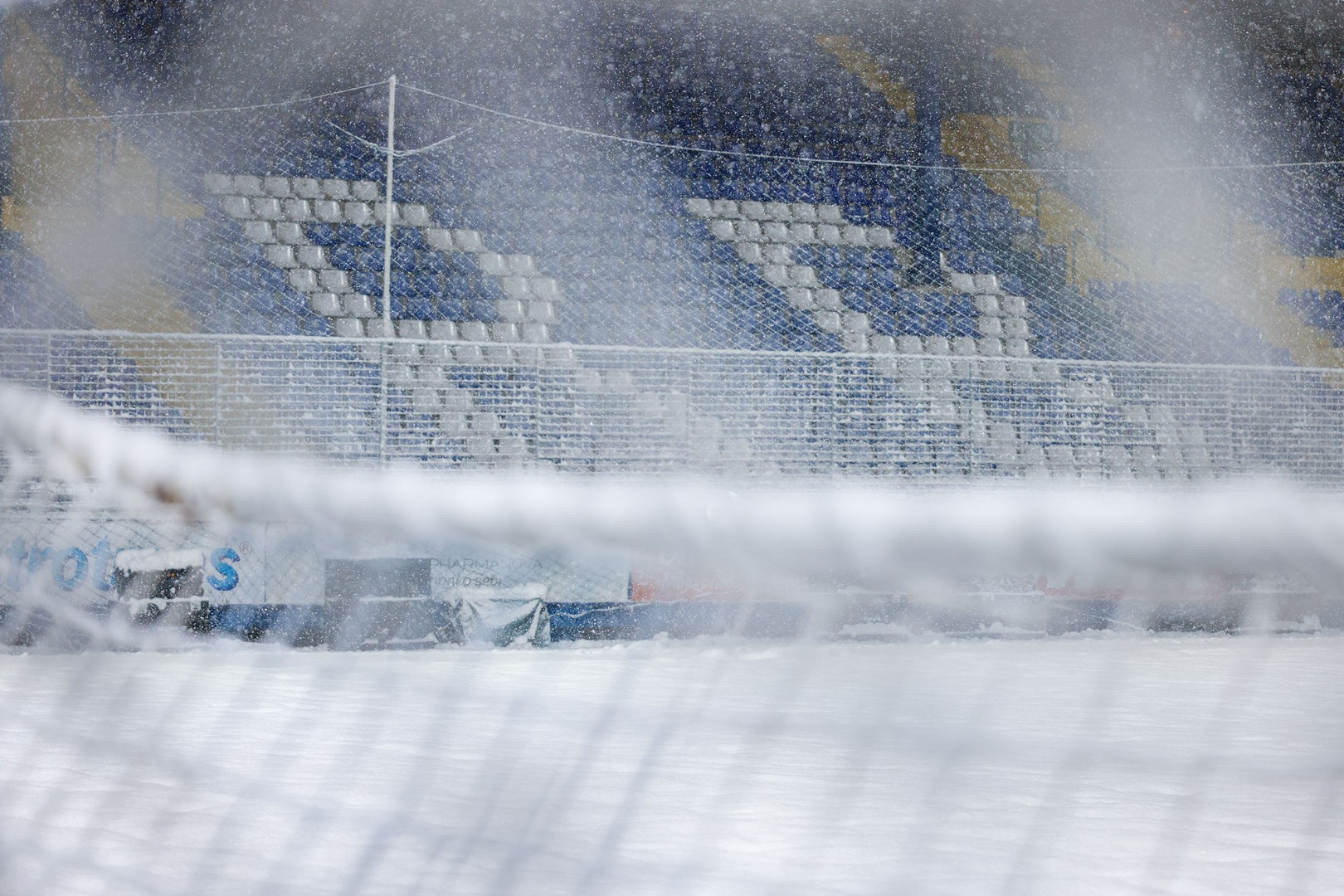 Željezničar traži objašnjenje: Zašto utakmica protiv Sloge nije odigrana dan nakon prekida?