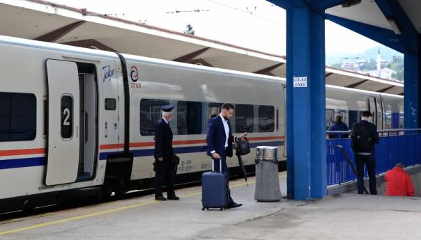 Željeznice FBiH: U prvom kvartalu 2023. godine povećava se broj putnika