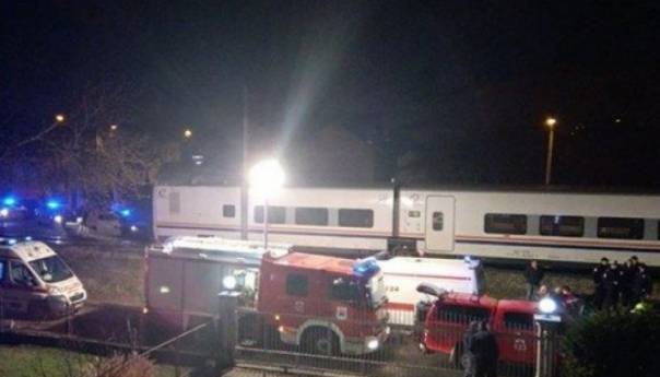U željezničkoj nesreći kod Zenice teže povrijeđen pružni radnik