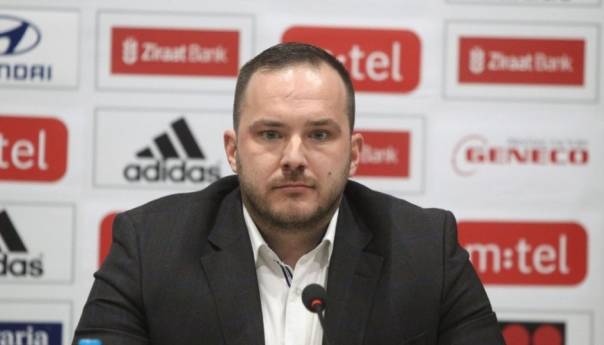 Stadioni u Banjoj Luci, Mostaru i Tuzli dobijaju nove terene