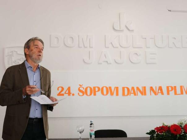 Željku Ivankoviću uručena nagrada "Nikola Šop"