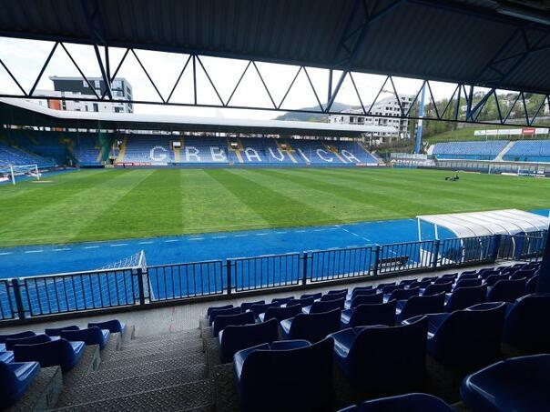 Željo na Grbavici protiv Borca, Zrinjski gostuje Slogi