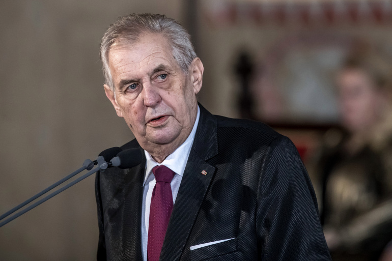 Zeman: Nakon neuspjeha u Afganistanu rast će nepovjerenje prema NATO-u