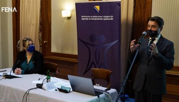 Žene daleko manje zastupljene od muškaraca u mnogih sferama bh. života