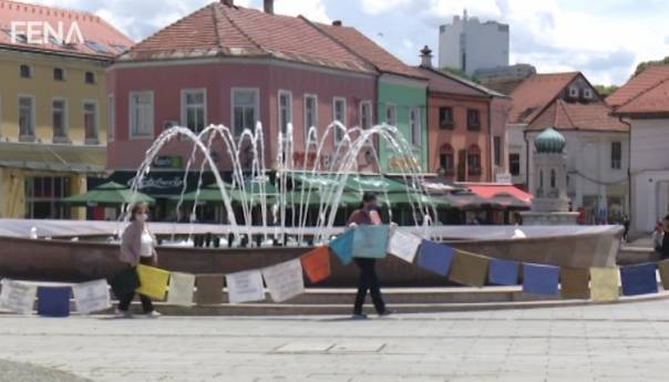 "Žene Srebrenice": Ubrzati proces ekshumacija
