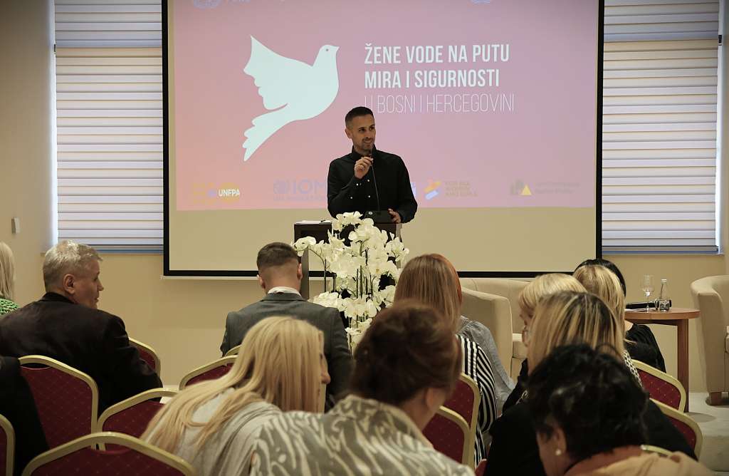 Žene žele jači utjecaj u lokalnim zajednicama: Vlast ih mora uključiti u donošenje odluka