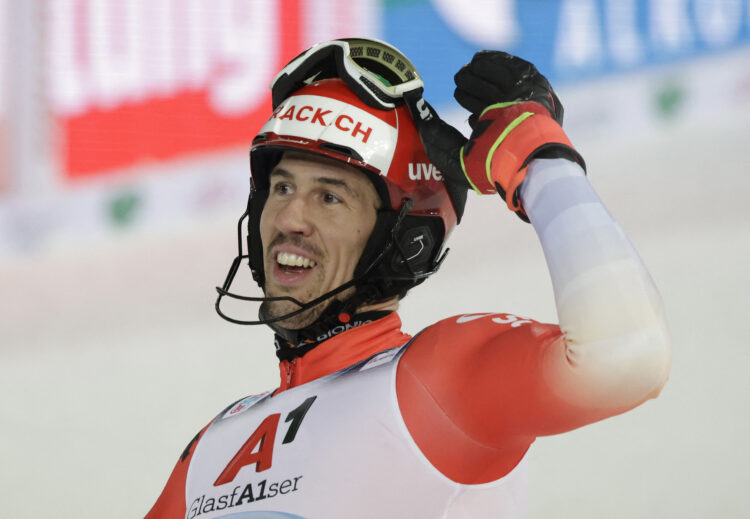 Zenhaeusern slavio u Chamonixu, senzacionalni Ginnis