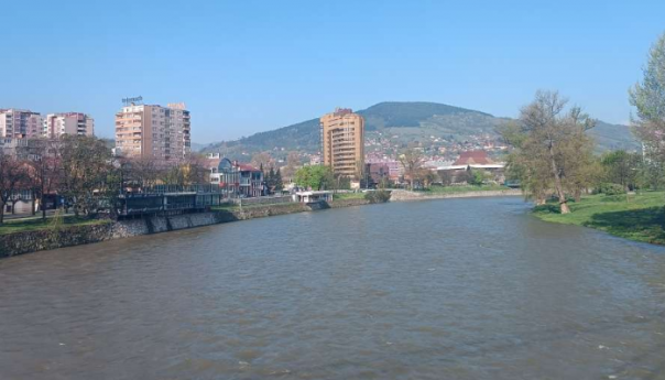 Zenica danas najtoplija sa 26 stepeni, sutra u BiH oblačno, poslijepodne kiša i pljuskovi