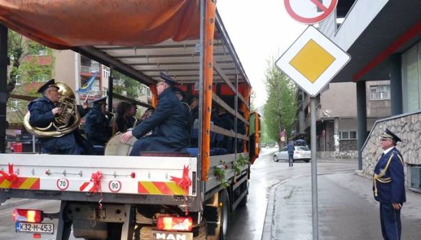 Zenica: Korona ipak 'zaustavila' 94. prvomajsku budnicu