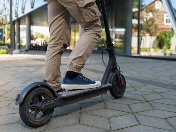 Zenička policija sankcionisala 108 osoba za nepropisno upravljanje romobilima i biciklima