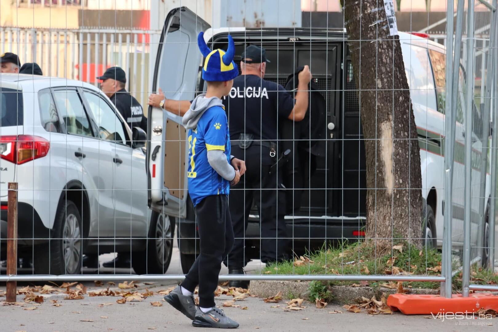 Zenička policija zaprimila prijavu o tuči navijača