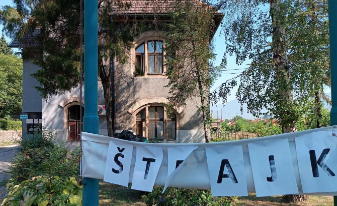 Zenički bi rudari danas mogli dobiti plaću te prekinuti petodnevni štrajk