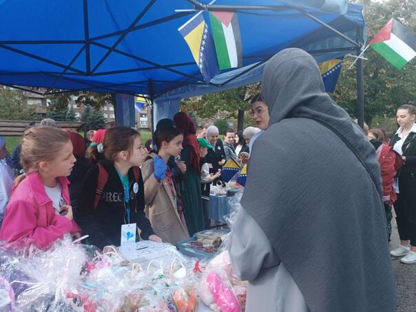 Zenički osnovci prikupljaju novac za Palestinu