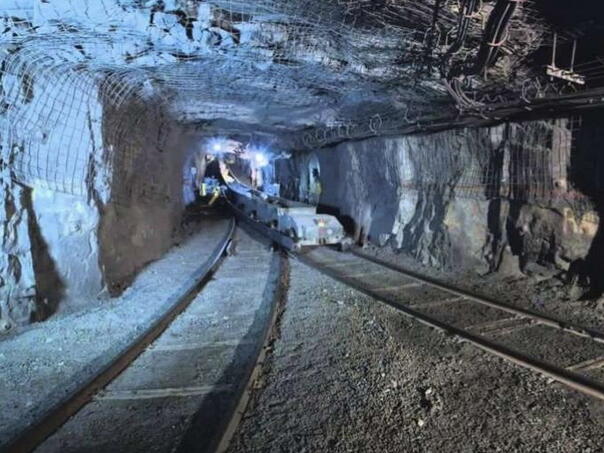 Zenički rudari drugu noć prenoćili u jami