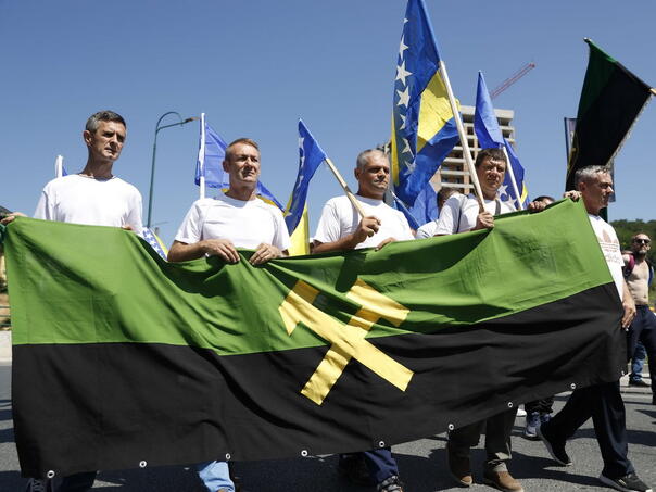Zeničkim rudarima počela isplata plaće za maj, još traje obustava rada