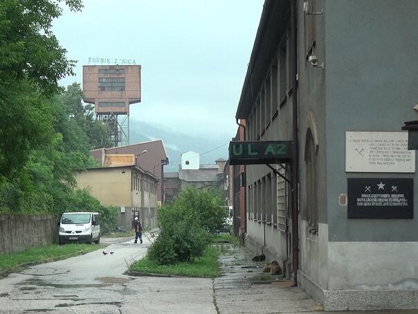 Zeničkim rudarima počela isplata plata i toplog obroka za januar i februar