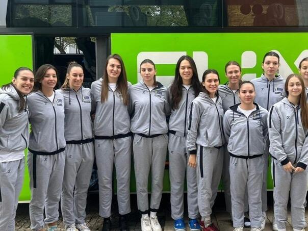 Ženska reprezentacija BiH u košarci otputovala u Crnu Goru