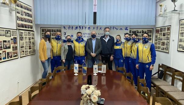 Ženska rukometna reprezentacija BiH na pripremama u Mostaru