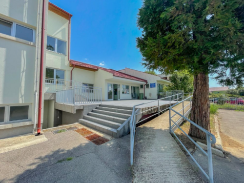 Ženu ugrizla zmija u S. Mostu, medicinski radnici joj spasili život