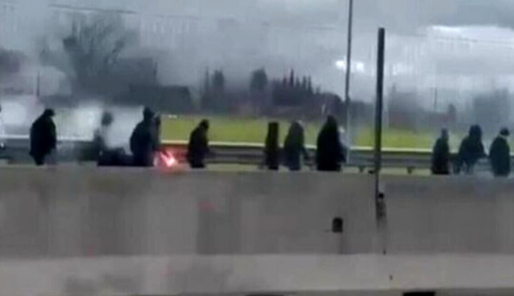 Žestoka tuča navijača Napolija i Rome na autoputu