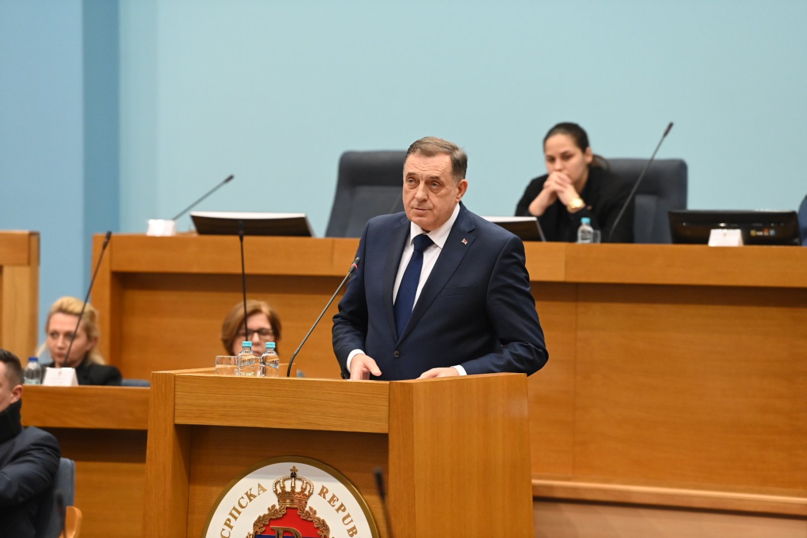 Žestoke reakcije opozicije na govor Dodika: Ušuti i spasi RS